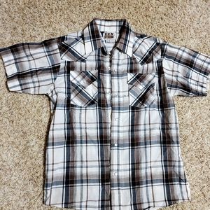 Ely cattlemen boys M short sleeve pearl snap shirt